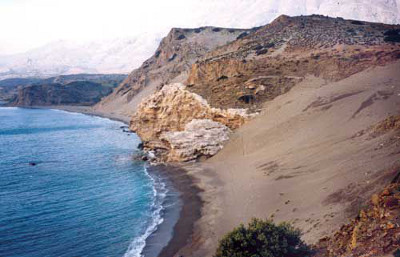 náhled na pláž Agios Pavlos
